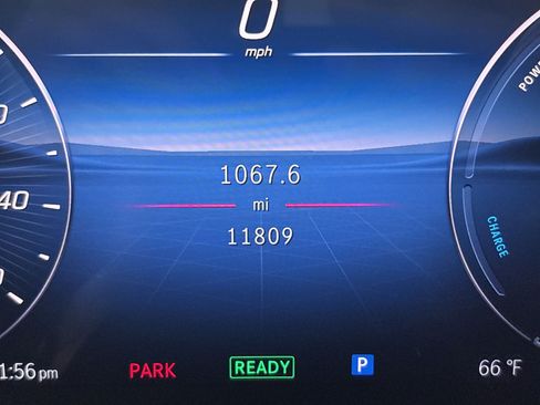 Certified 2025 Mercedes-Benz GLC 350e 4MATIC image 17