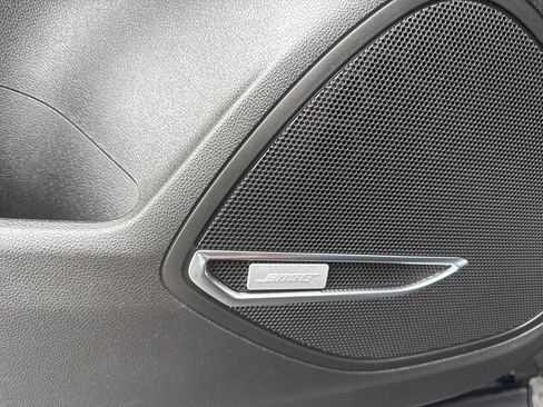 Used 2024 Buick Envision Sport Touring image 9