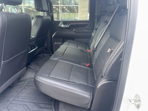 Used 2024 GMC Sierra 3500 Denali w/ Denali Reserve Package image 19