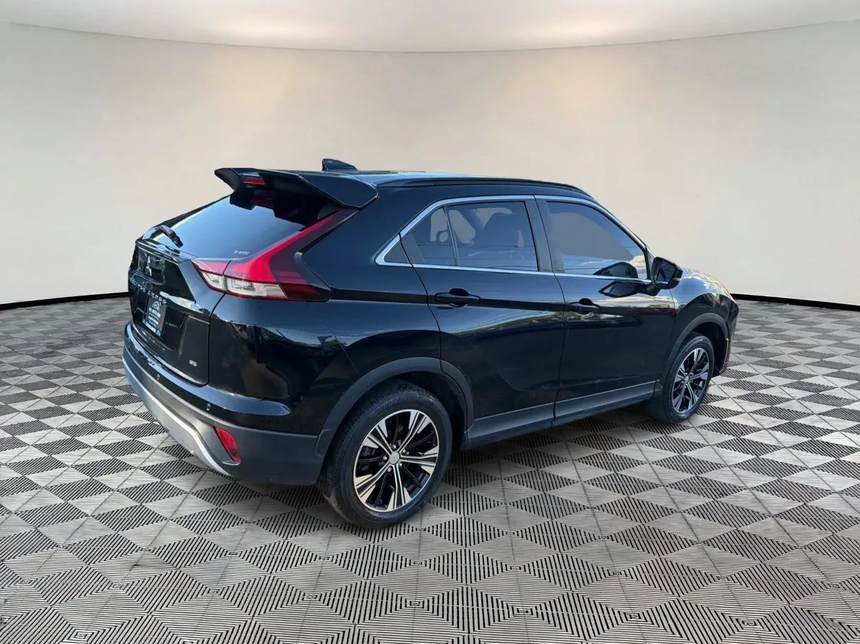 Used 2022 Mitsubishi Eclipse Cross SE AWD/4WD image 7