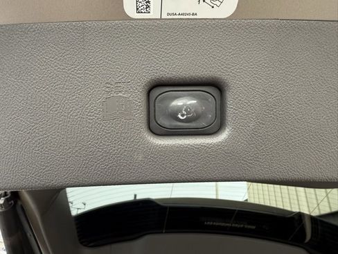 Used 2019 Lincoln Nautilus Reserve image 27