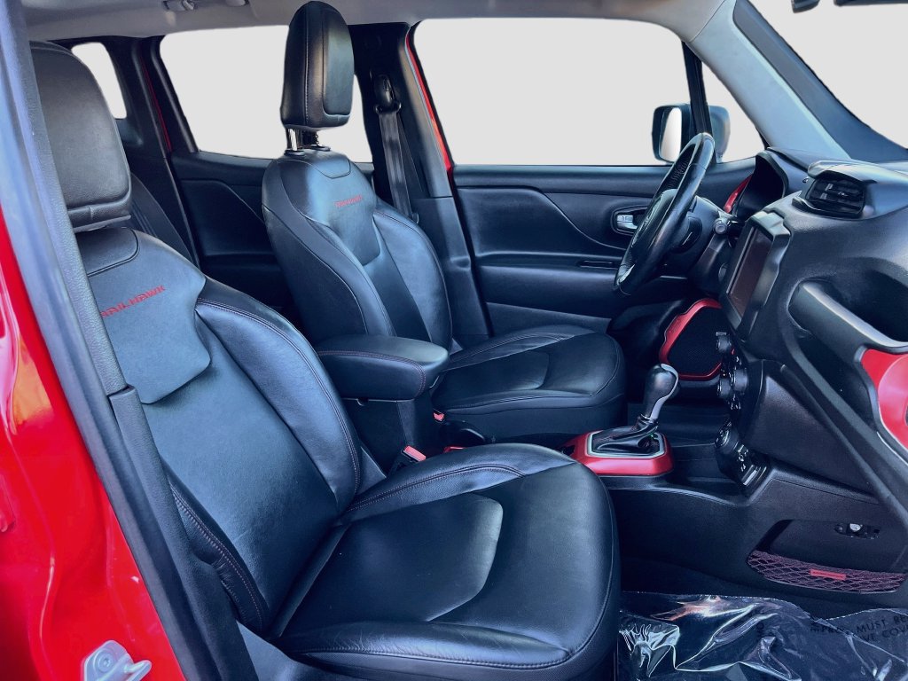 Used 2021 Jeep Renegade Trailhawk w/ Sun & Sound Group AWD/4WD image 28