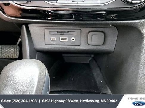 Used 2022 Buick Encore GX Select w/ Advanced Technology Package image 21