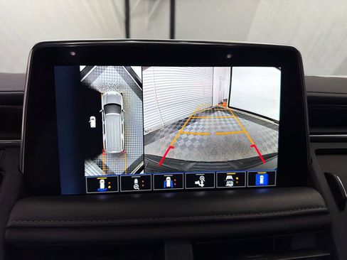 Used 2023 Chevrolet Tahoe LT w/ LT Signature Plus Package image 32