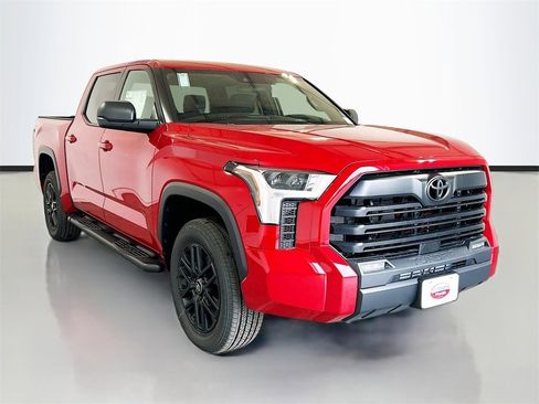 New 2026 Toyota Tundra SR5 image 3