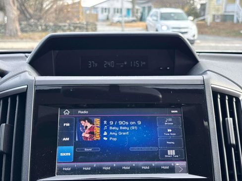 Used 2019 Subaru Crosstrek 2.0i Premium image 16