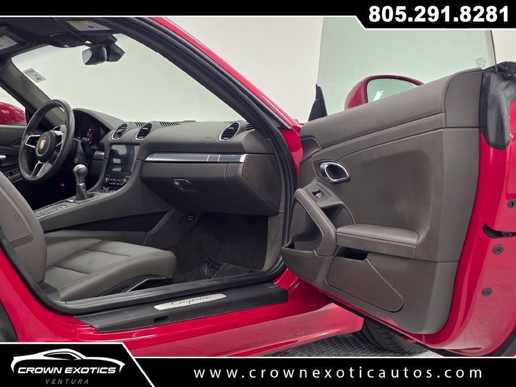 Used 2024 Porsche 718 Cayman RWD image 17