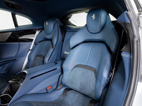 Certified 2025 Ferrari Purosangue AWD/4WD image 44