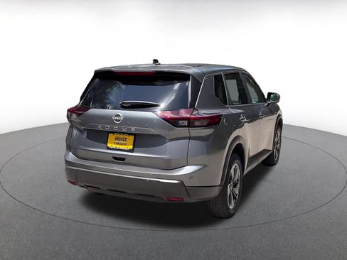 Used 2025 Nissan Rogue SV FWD image 14