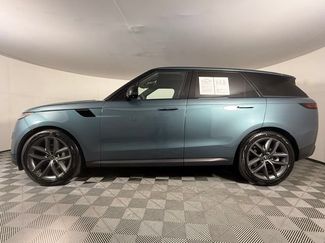 Used 2025 Land Rover Range Rover Sport SE AWD/4WD video 3