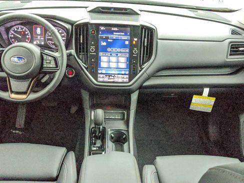 New 2025 Subaru Ascent Bronze Edition w/ Popular Package #2 image 18