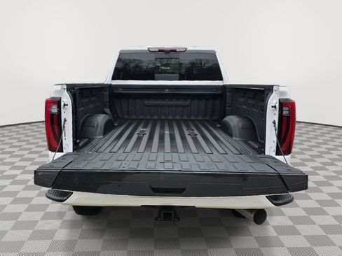 Used 2024 GMC Sierra 2500 Denali w/ Denali Reserve Package image 7