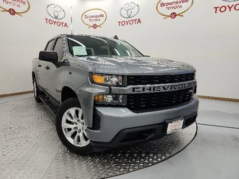 Used 2022 Chevrolet Silverado 1500 Custom AWD/4WD image 1