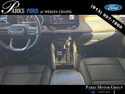 Used 2023 GMC Canyon Denali image 12