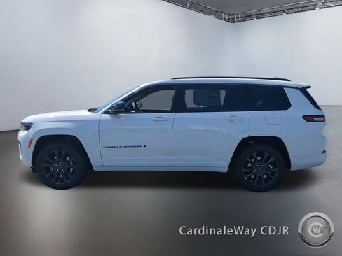 New 2026 Jeep Grand Cherokee L Limited AWD/4WD image 5