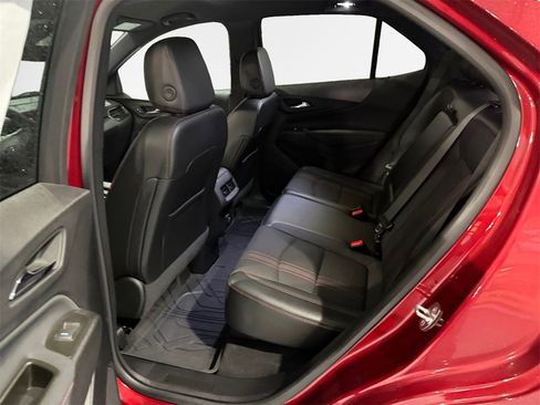 Certified 2023 Chevrolet Equinox RS image 24
