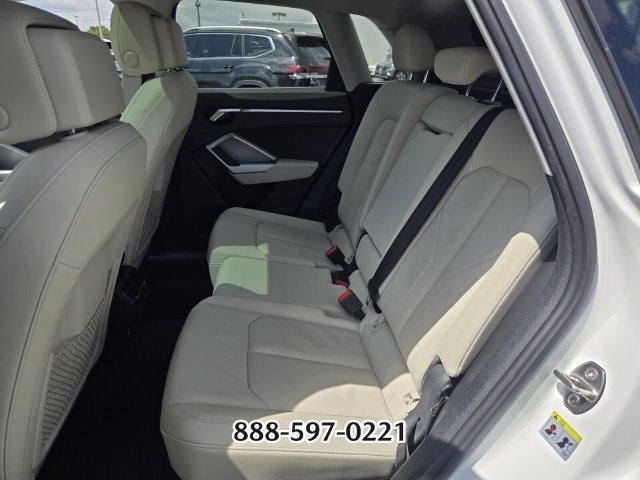 Used 2021 Audi Q3 2.0T Premium AWD/4WD image 12