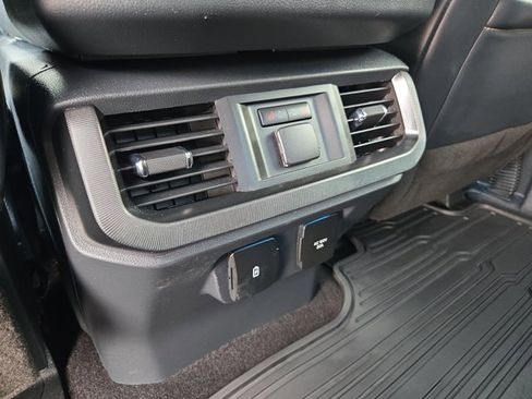 Used 2022 Ford F150 Platinum w/ Equipment Group 701A High AWD/4WD image 18