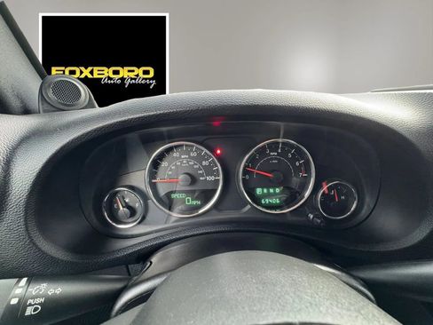 Used 2014 Jeep Wrangler Unlimited Sahara w/ Dual Top Group image 15