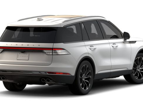 New 2026 Lincoln Aviator AWD image 25