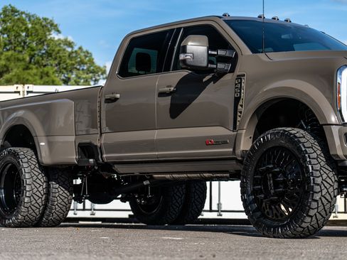 New 2026 Ford F450 Platinum w/ Platinum Plus Package AWD/4WD image 21