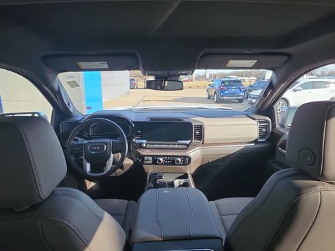 Used 2025 GMC Sierra 1500 SLT w/ SLT Premium Package image 20