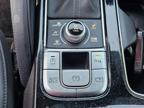 Used 2023 Kia Telluride SX Prestige X-Line AWD/4WD image 27