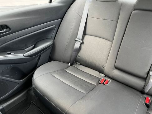 Used 2025 Nissan Altima 2.5 SV image 36