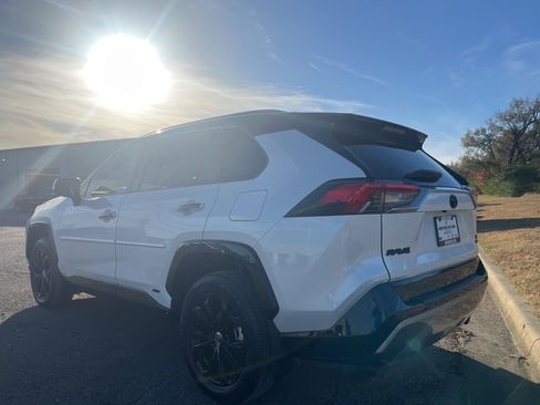 Used 2024 Toyota RAV4 XSE image 6