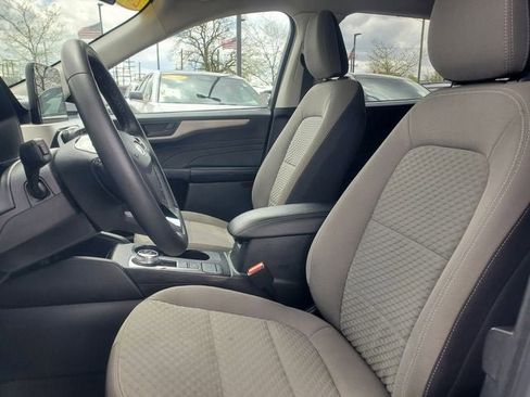 Used 2022 Ford Escape SE w/ SE Sport Appearance Package FWD image 5
