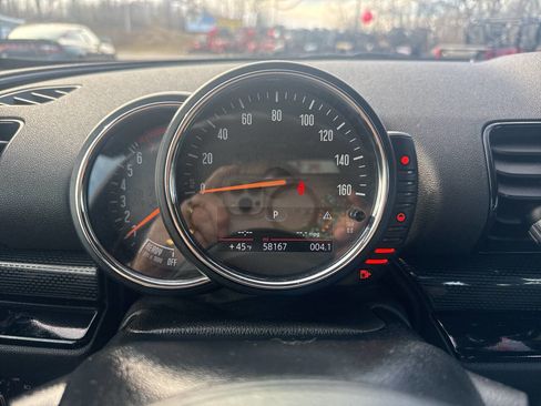 Used 2017 MINI Cooper Clubman S image 19