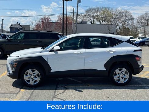 Used 2026 Hyundai Kona SE image 2