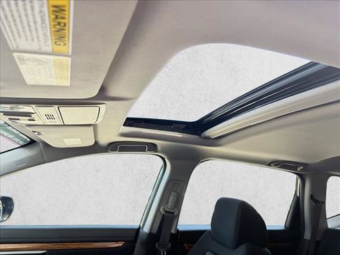 Used 2018 Honda CR-V EX image 12