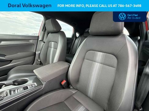 Used 2025 Honda Civic Sport image 14