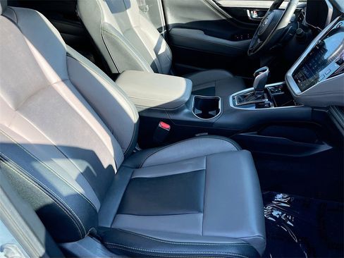 Used 2024 Subaru Outback Onyx Edition XT image 29