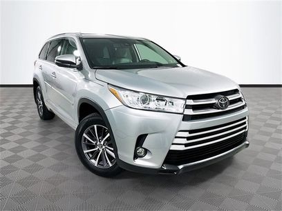 Used 2018 Toyota Highlander XLE