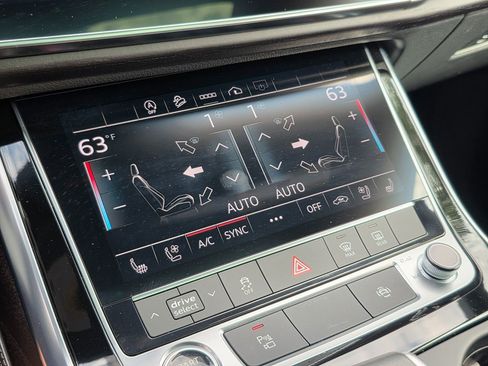 Used 2023 Audi Q8 Premium Plus image 42