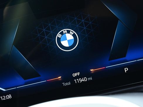 Certified 2024 BMW 330i Sedan w/ M Sport Package image 26