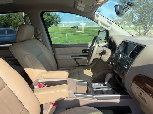 Used 2015 Nissan Armada SL AWD/4WD image 28