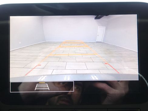 Used 2024 Chevrolet Malibu LT image 21