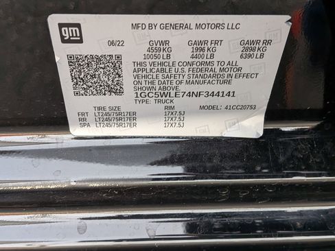 Certified 2022 Chevrolet Silverado 2500 W/T image 36