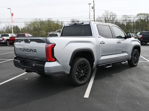New 2026 Toyota Tundra Limited AWD/4WD image 7