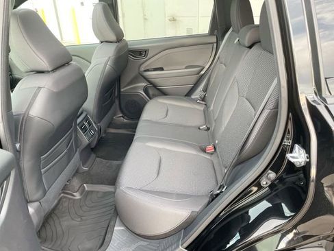 Used 2026 Subaru Forester Premium image 12