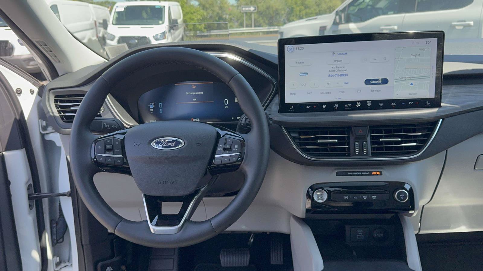 New 2023 Ford Escape SE w/ PHEV Premium Package FWD image 8