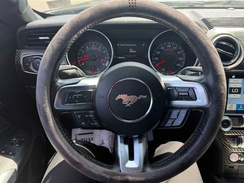 Used 2018 Ford Mustang GT RWD image 23