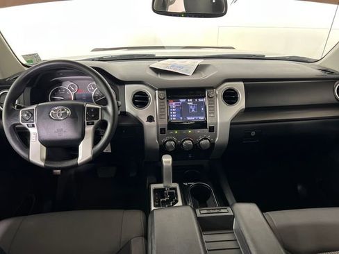 Used 2016 Toyota Tundra SR5 w/ SR5 Upgrade Package RWD image 13