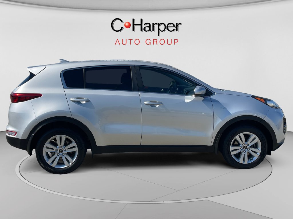 Used 2018 Kia Sportage LX AWD/4WD image 2