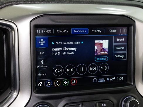 Used 2020 Chevrolet Silverado 1500 RST w/ All-Star Edition image 17