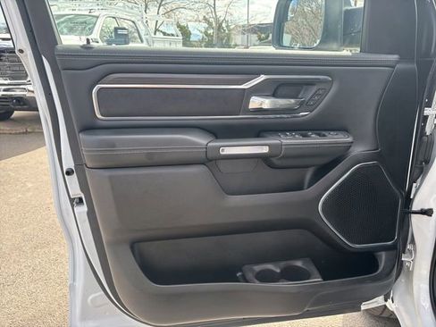 Used 2025 RAM 1500 Laramie image 11