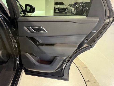 Used 2024 Land Rover Range Rover Velar Dynamic SE AWD/4WD image 40